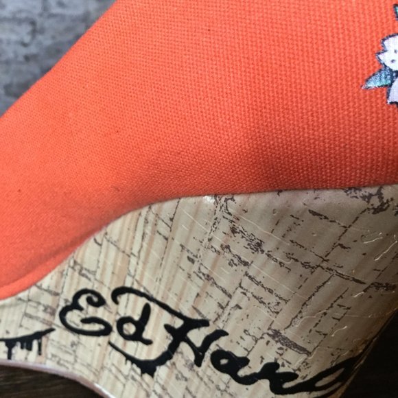 Ed Hardycasablanc orange print platform wedges Sz 8 1/2 - Picture 6 of 6